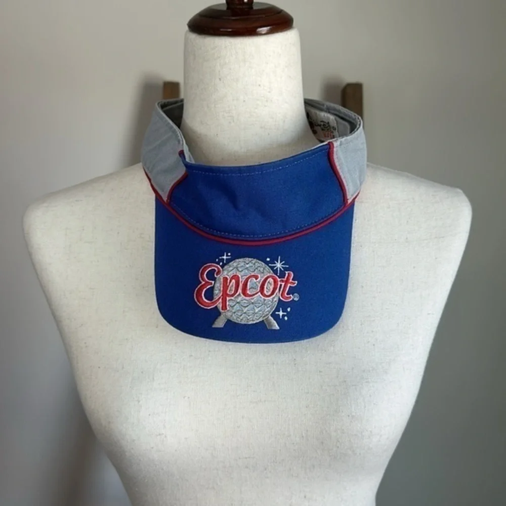Vintage Walt Disney World Kids Epcot Sun Visor OSFM in Fair Used Conditon